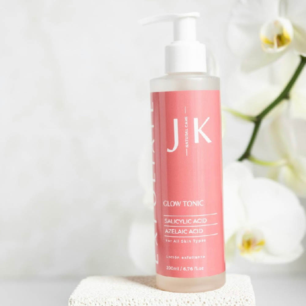 Loción exfoliante Glow Tonic JK